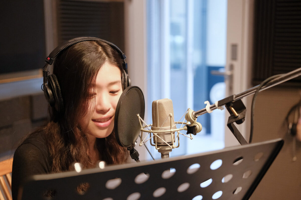 CM송 제작을 담당한 멜로펀치는 스튜디오에서 녹음부터 편집까지 올인원 작업 환경을 갖추고 있다(사진=디지털인사이트)