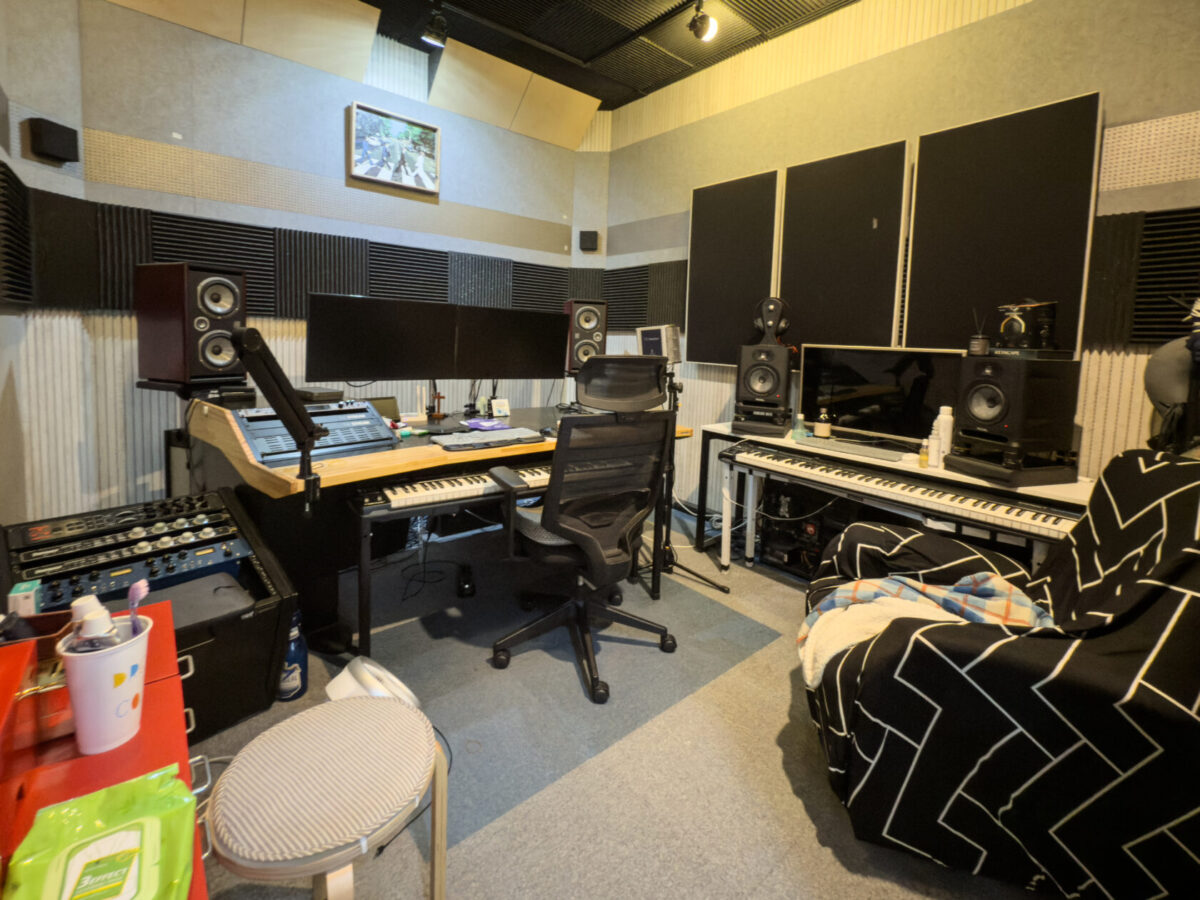 이번 CM송 프로젝트는 작사, 작곡, 녹음, 편집까지 모두 전문가들이 직접 담당했다(사진=디지털인사이트)